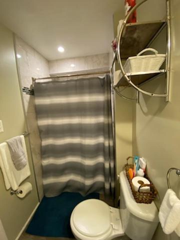 Apartament Hidden Gem Near Downtown Frederick And Shopping Zewnętrze zdjęcie